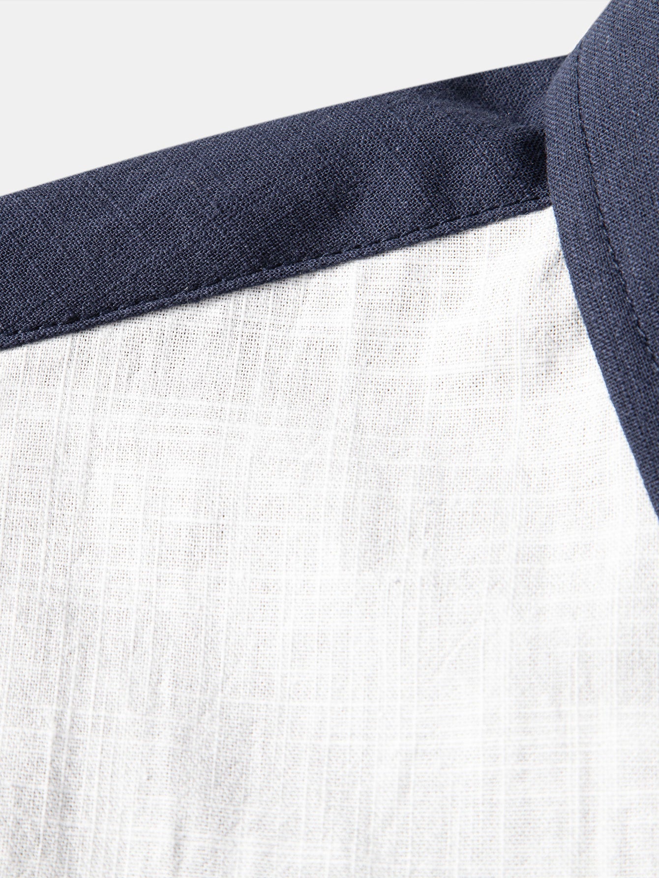 Chemise boutonnée d'été légère et contrastée aspect lin pour homme
