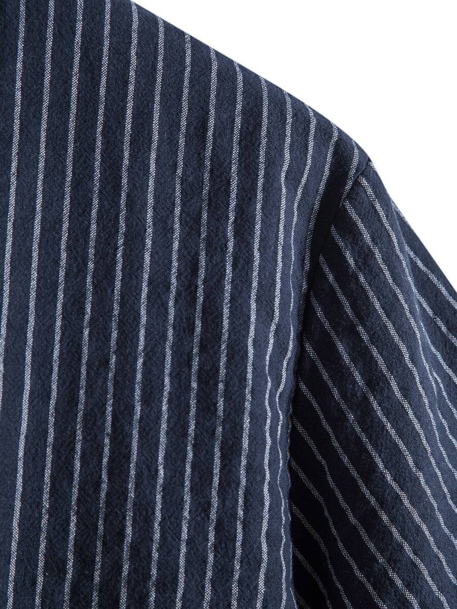 Chemise boutonnée à manches courtes et rayures en lin pour homme