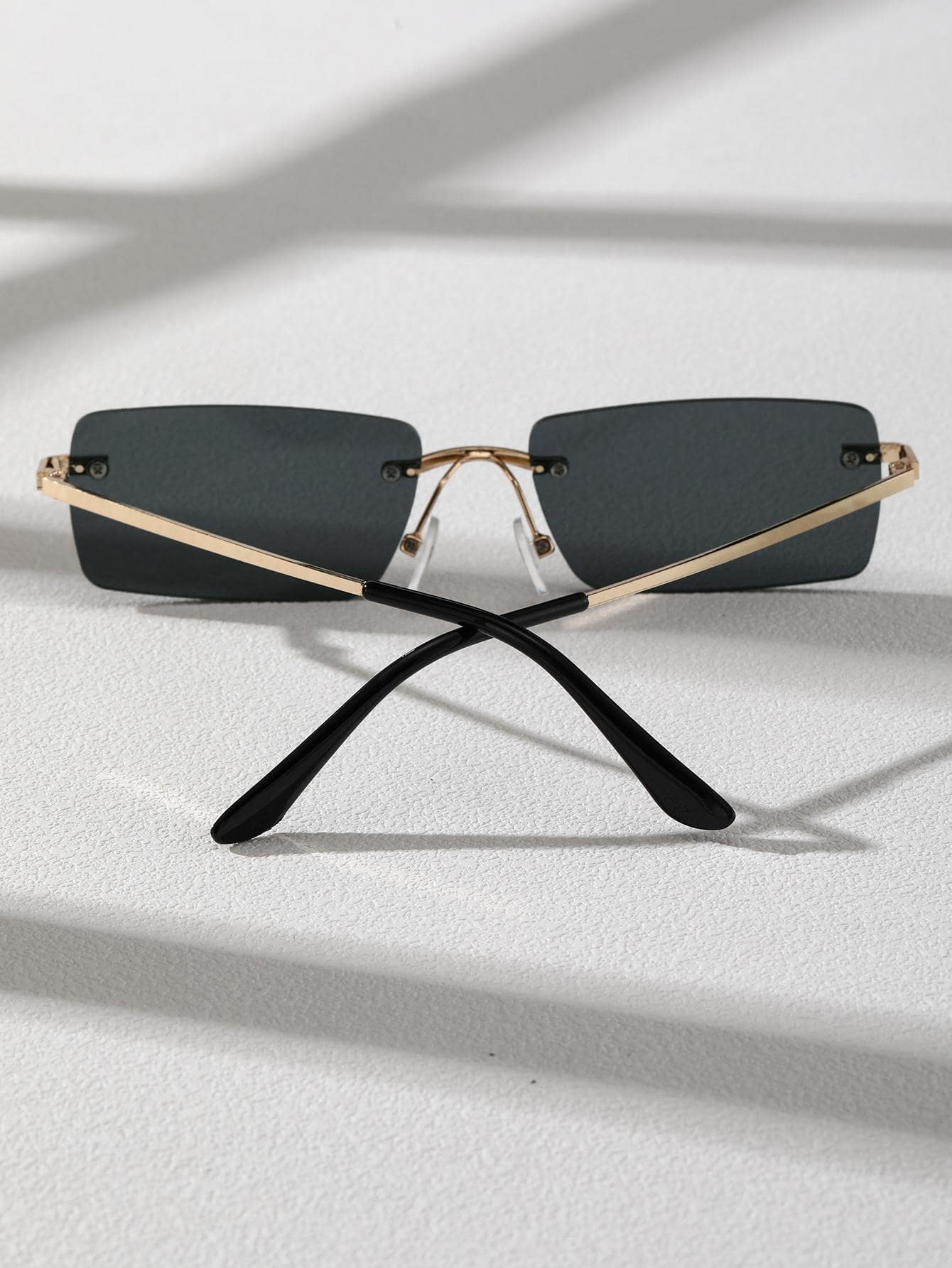 Lunettes de soleil rétro carrées sans monture pour hommes