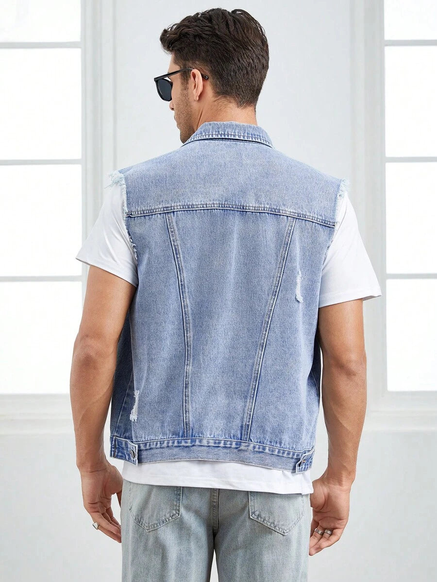 Chemise en jean déchirée et effilochée avec boutons et poche à rabat pour homme