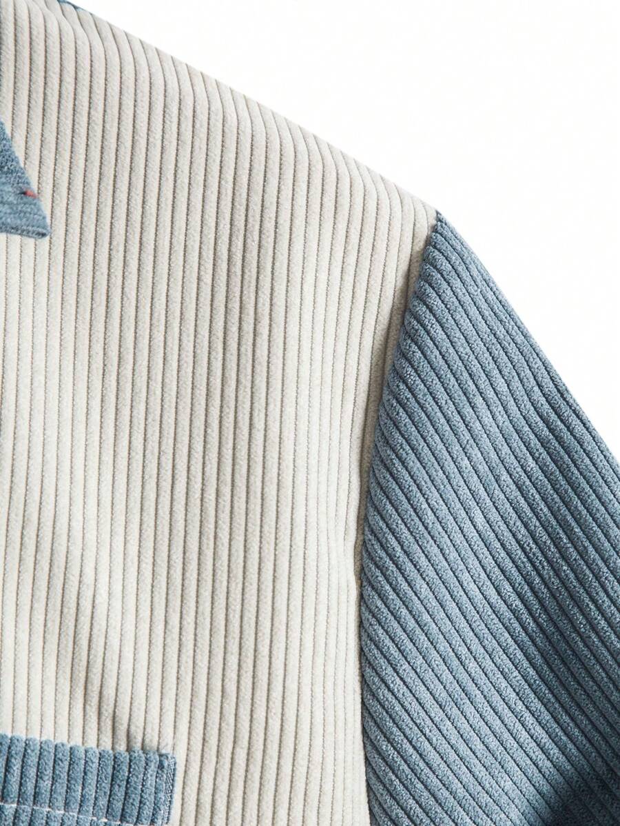 Chemise boutonnée en velours côtelé avec blocs de couleurs et poche