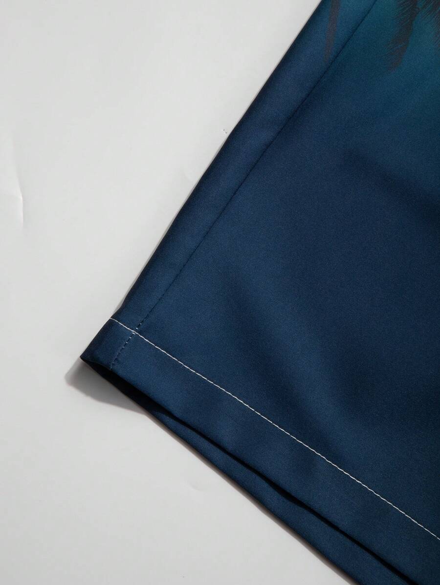 Chemise et short imprimé palmiers deux ensembles pour vacances tropicales
