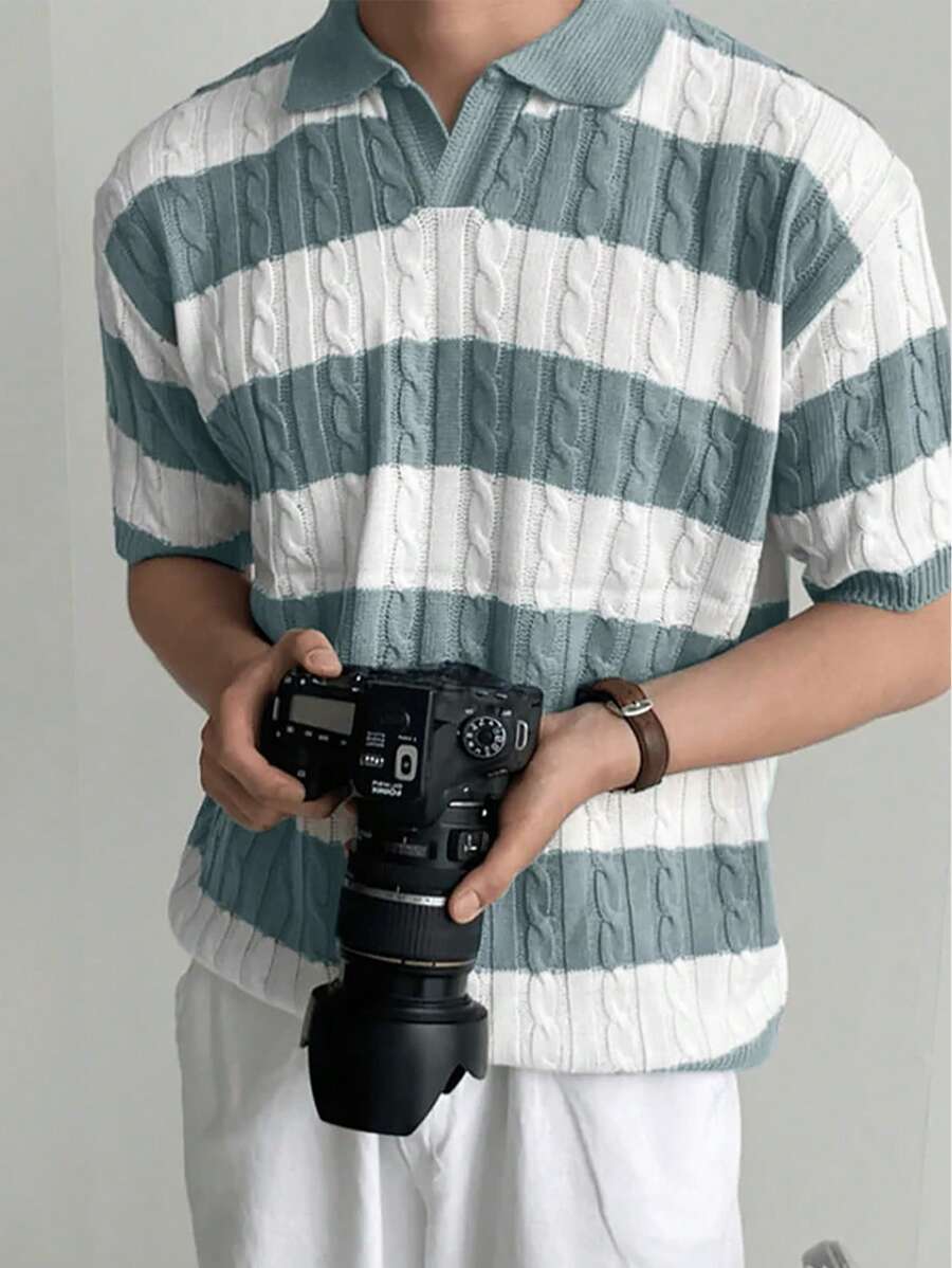Chemise rayée tricotée à manches courtes pour le printemps et l'été