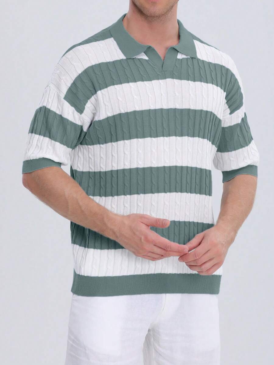 Chemise rayée tricotée à manches courtes pour le printemps et l'été