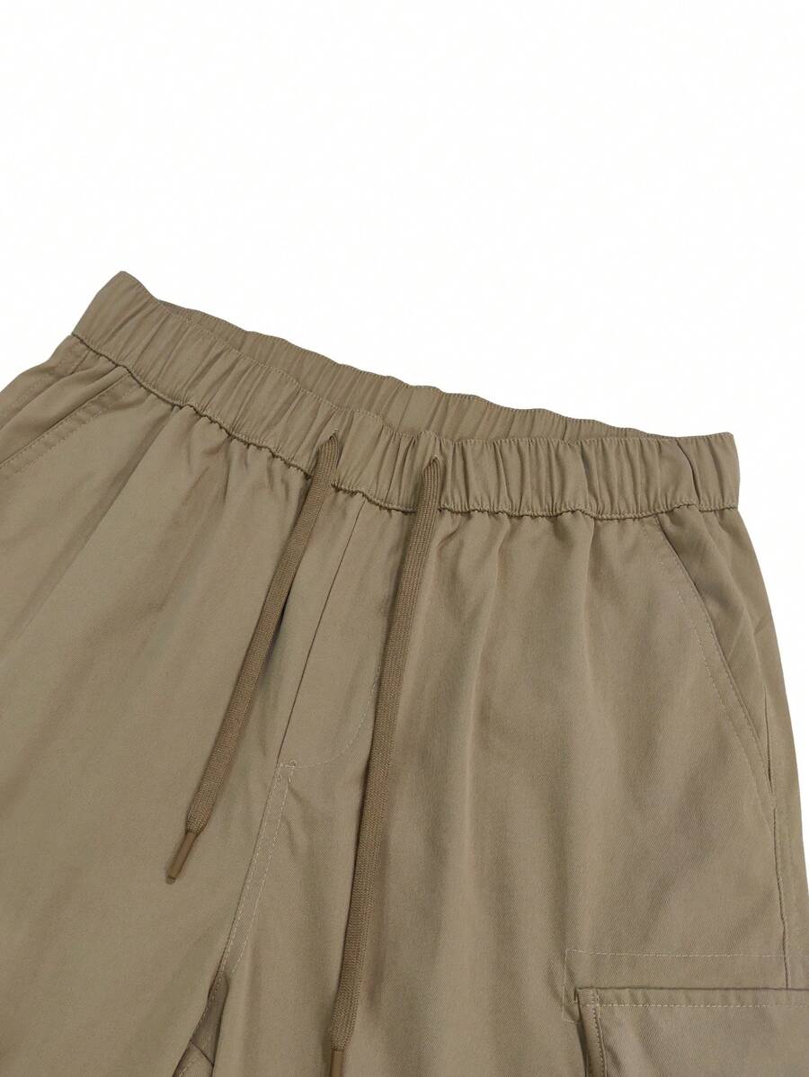 Short cargo ample avec poches latérales à rabat – Style extérieur pour homme