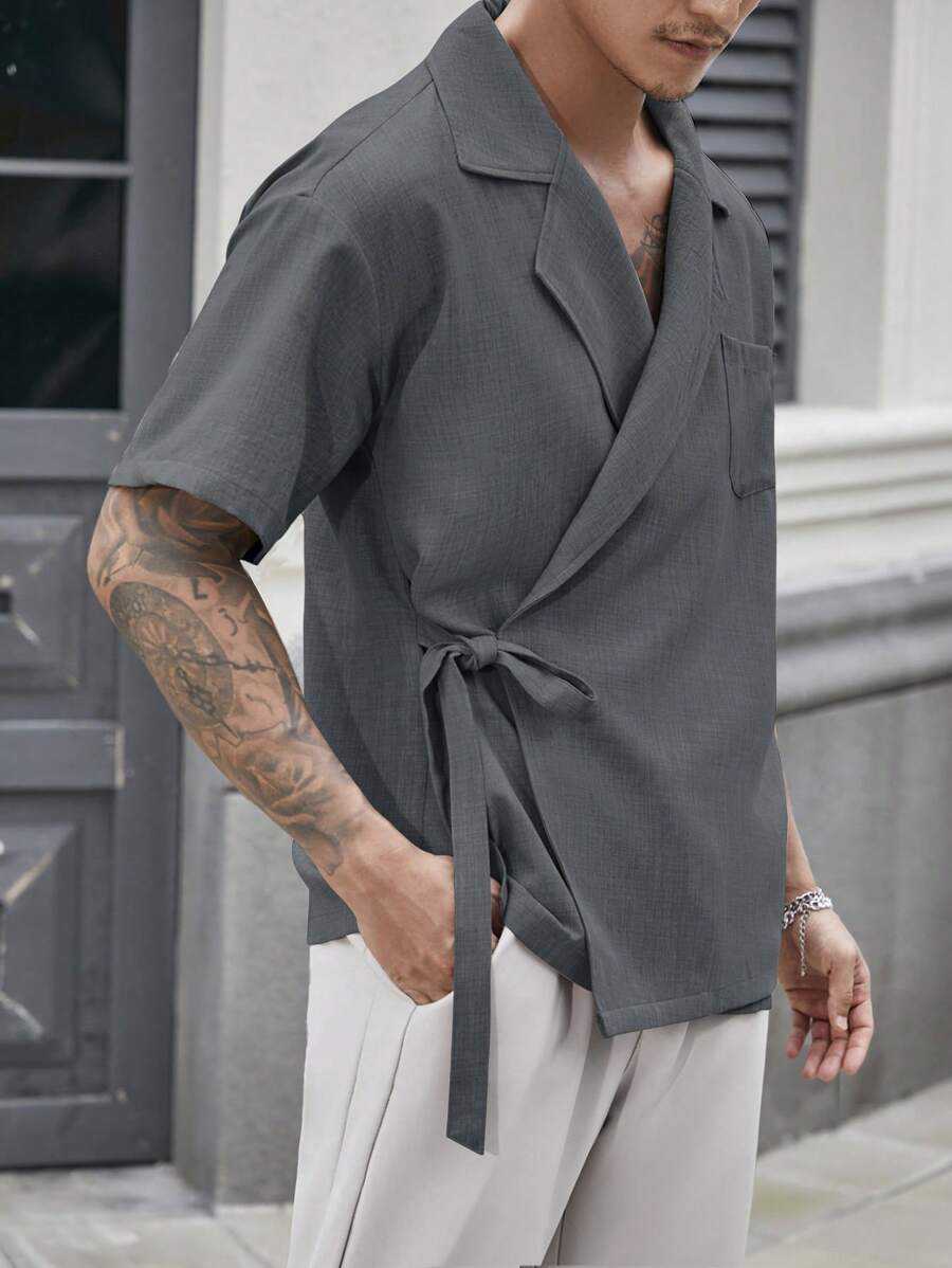Chemise en lin à taille nouée et poche – Vêtement respirant pour homme