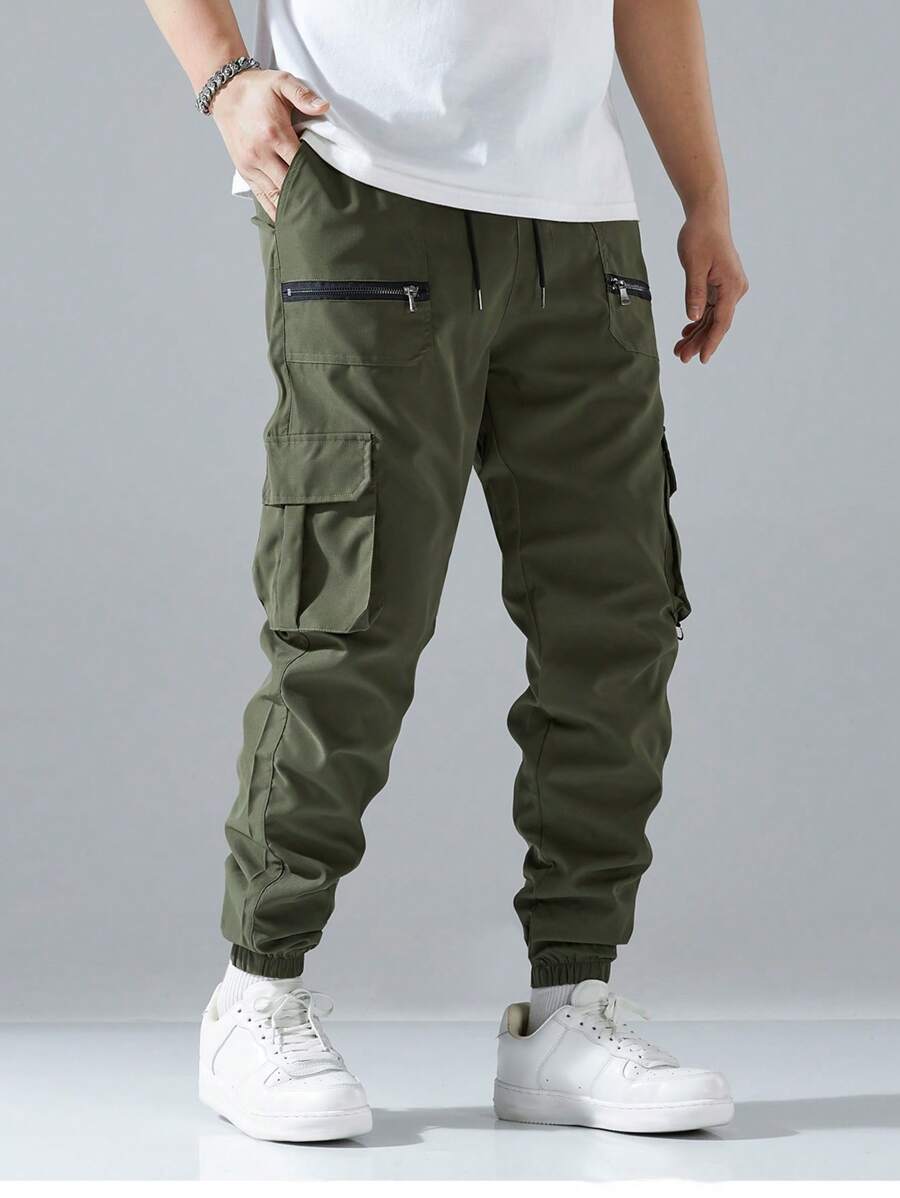 Pantalon cargo ample avec poches à rabat et cordons de serrage pour homme