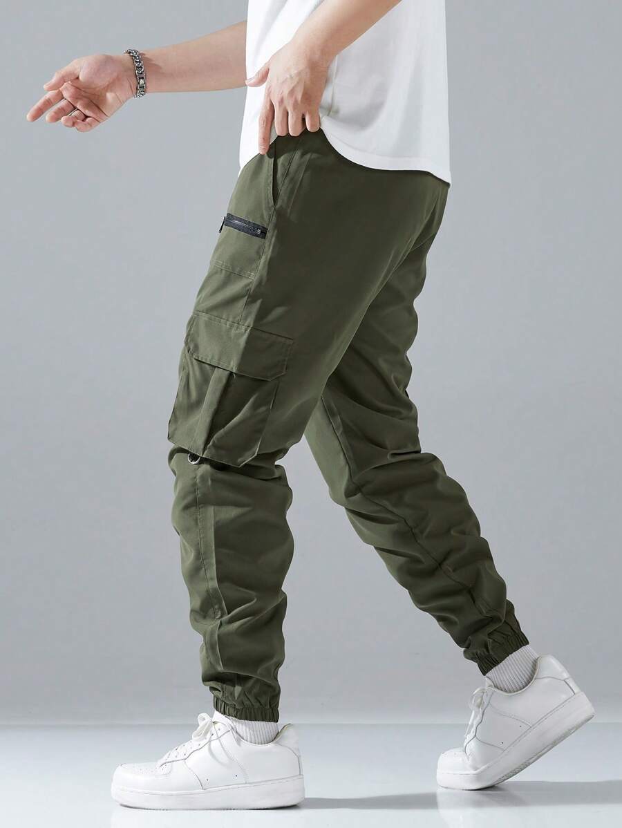 Pantalon cargo ample avec poches à rabat et cordons de serrage pour homme