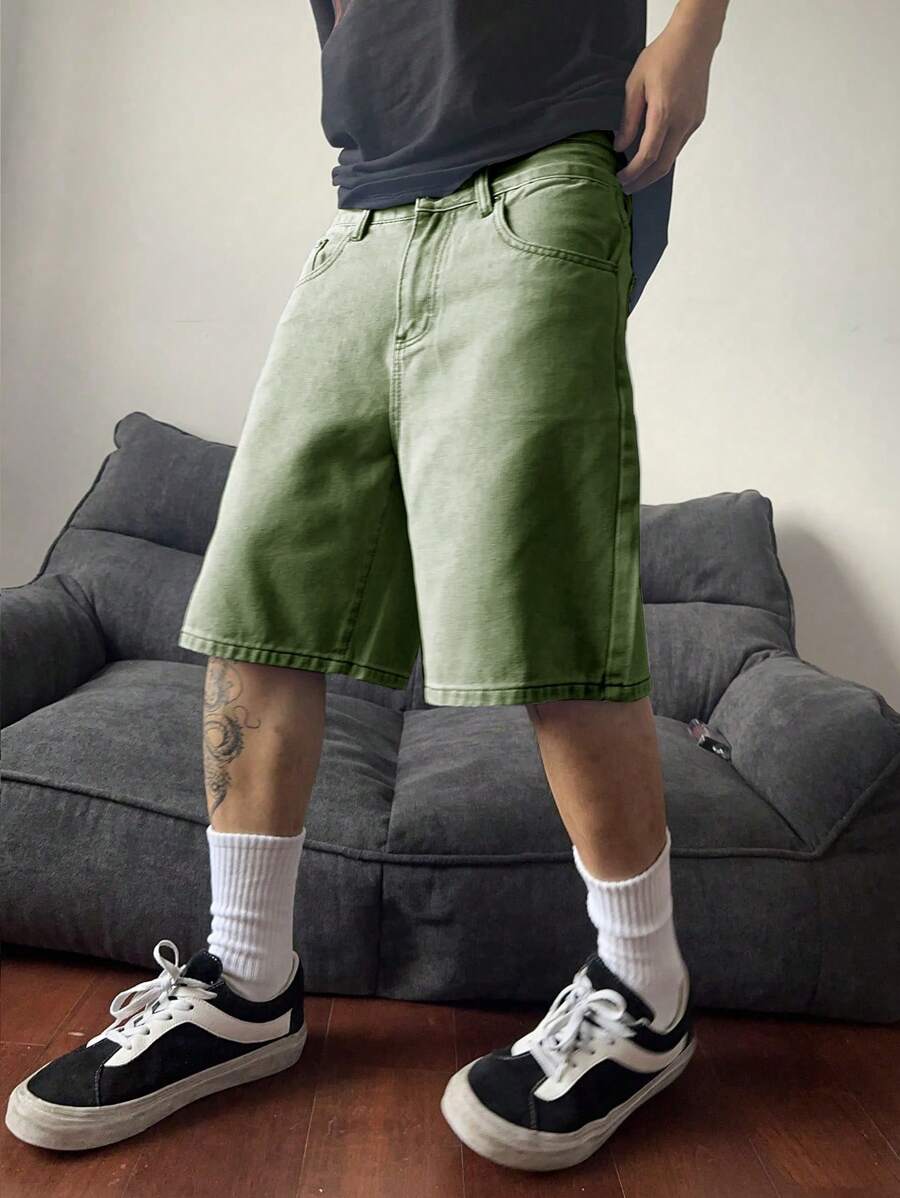 Bermuda large avec détails de boutons et de poches pour homme