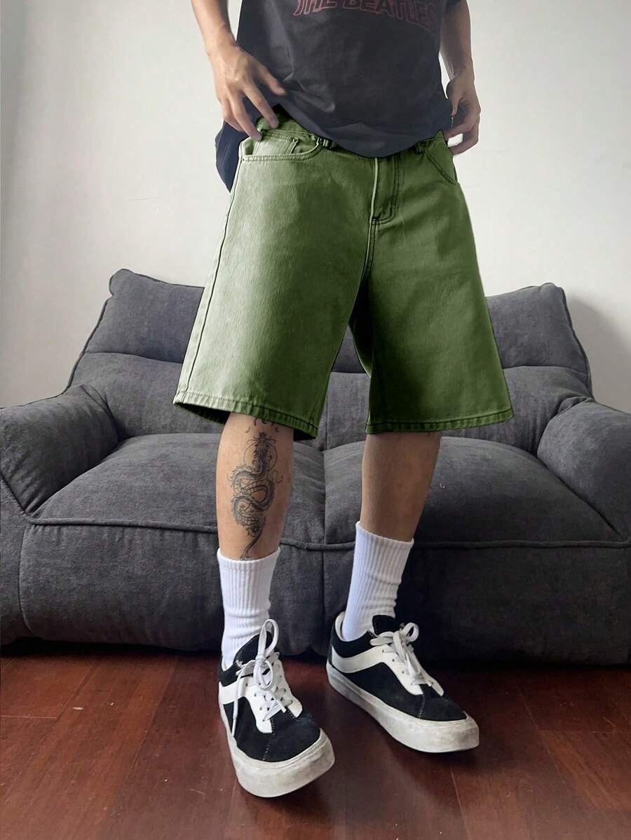 Bermuda large avec détails de boutons et de poches pour homme