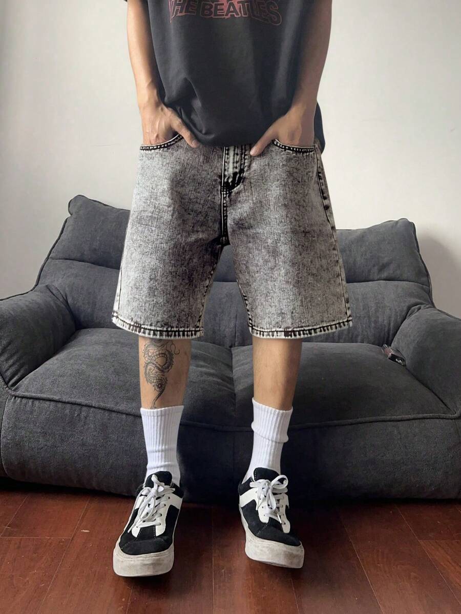 Bermuda large avec détails de boutons et de poches pour homme