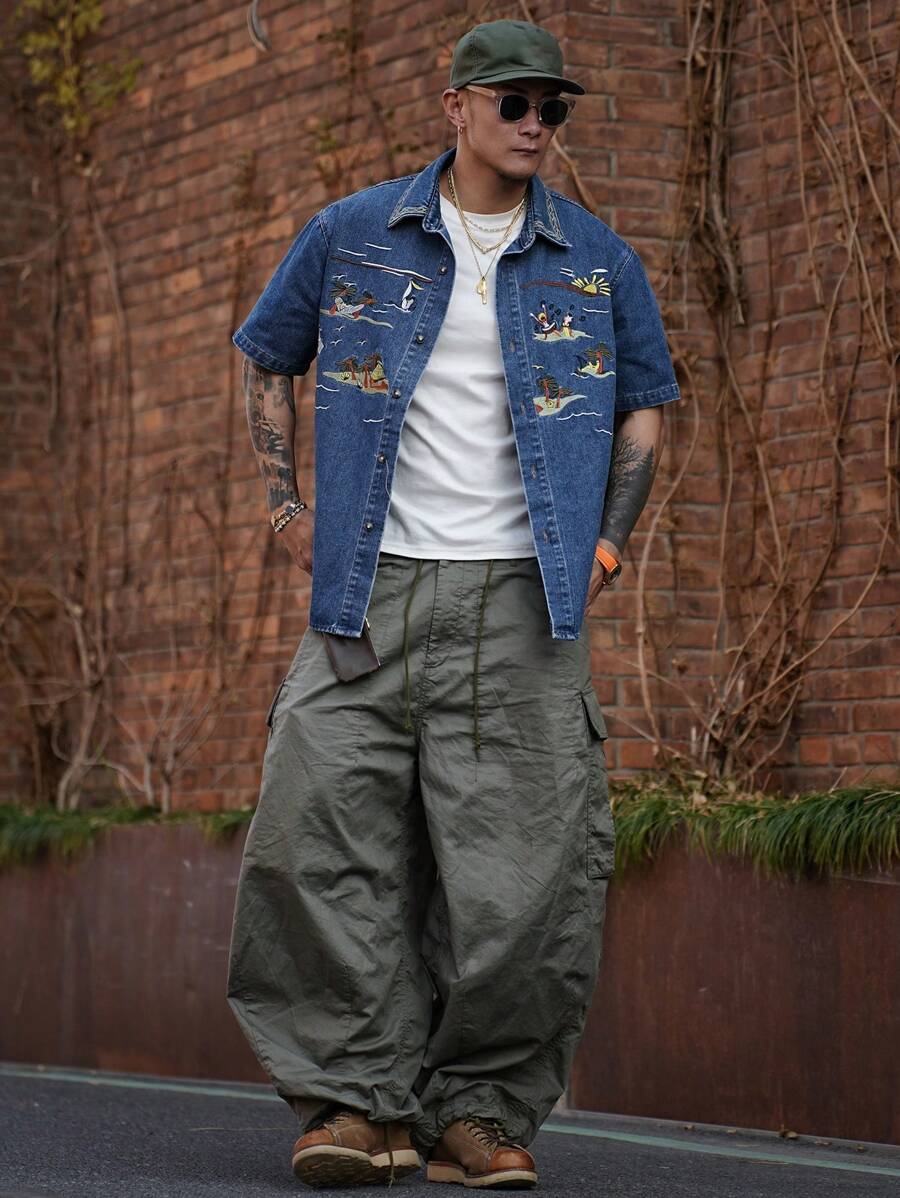 Chemise en jean décontractée à motif estival avec bouton sur le devant pour homme