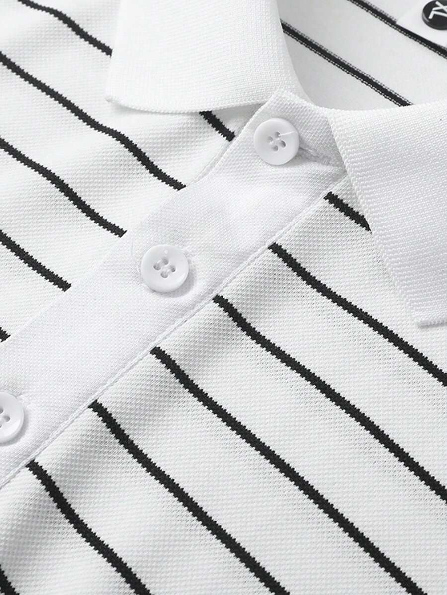 Chemise rayée à manches courtes et quart de bouton pour homme