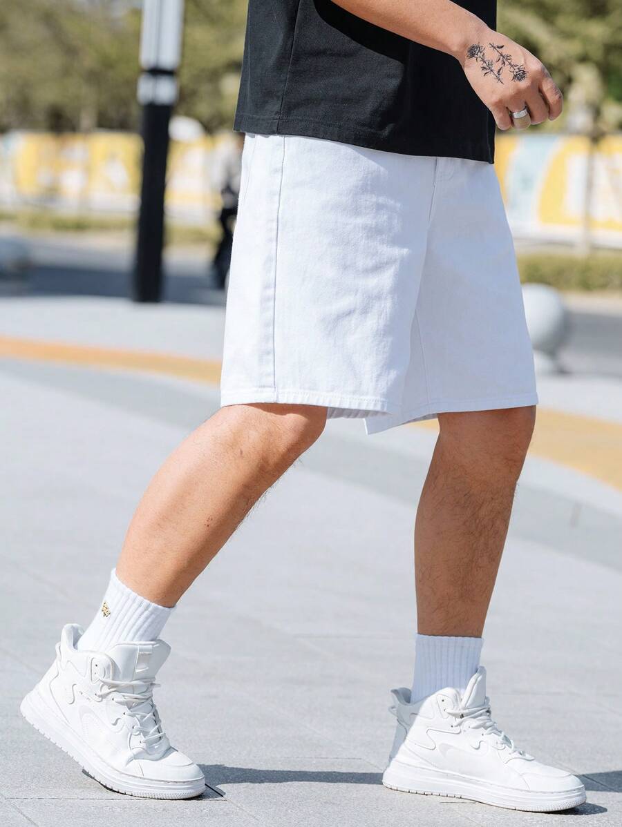 Bermuda large avec détails de boutons et de poches pour homme