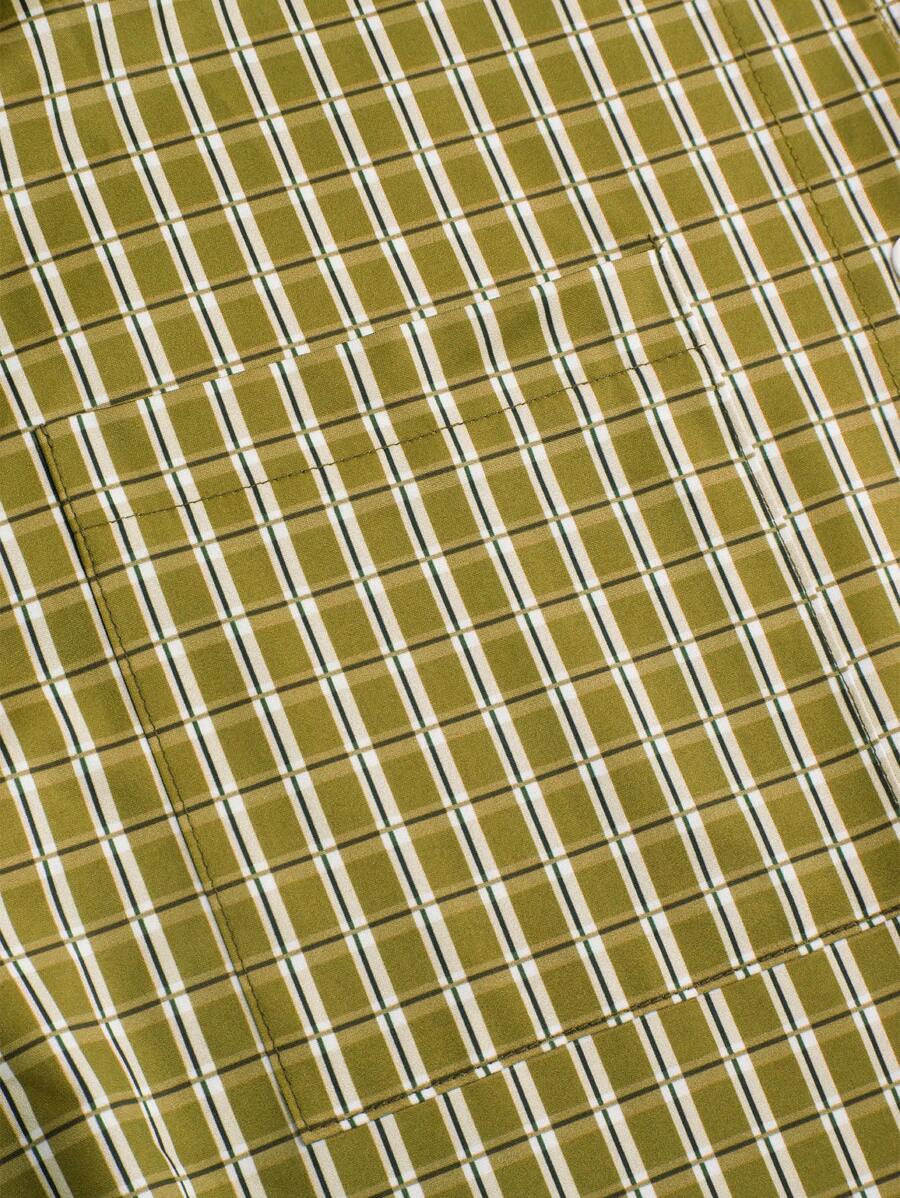 Chemise ample à carreaux, manches courtes, boutonnée et décontractée