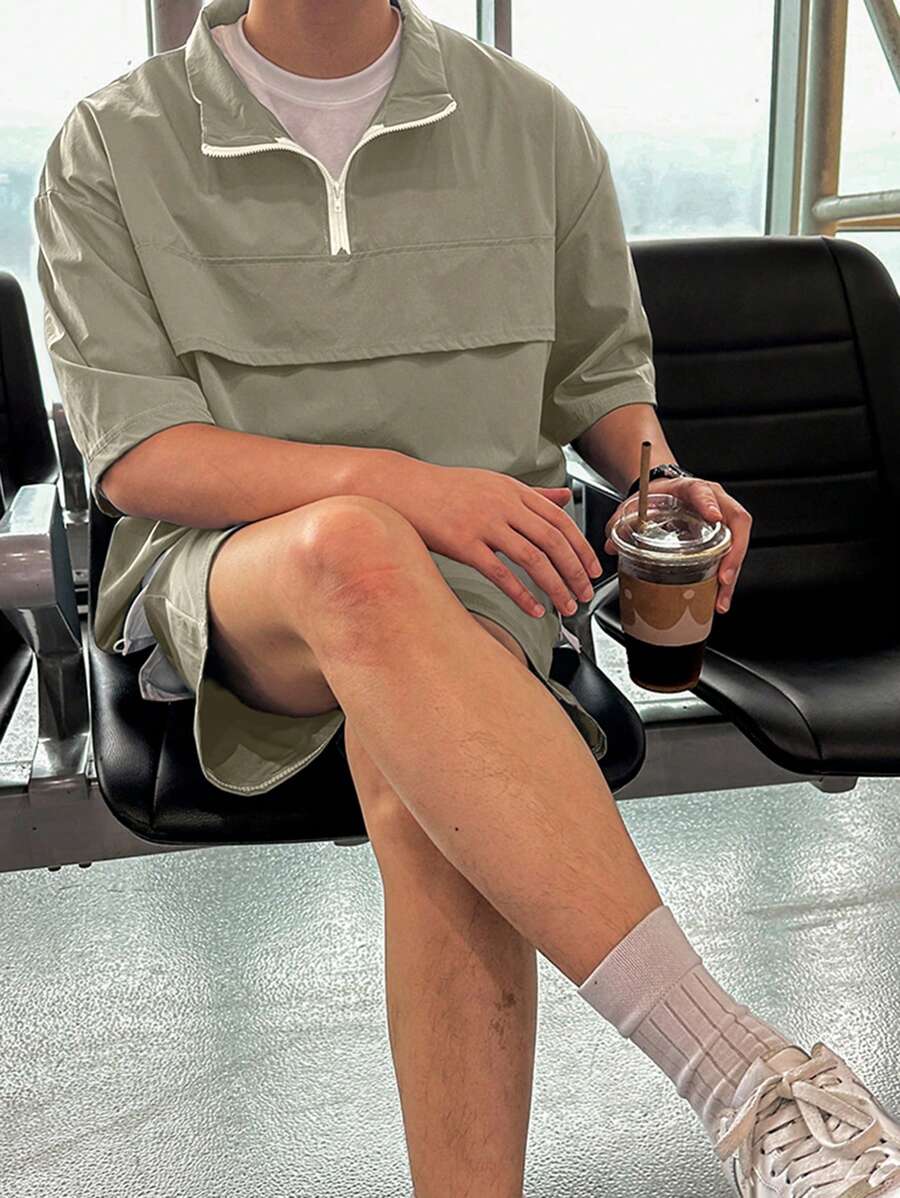Moderne et décontracté deux ensembles, chemise zippée et short – Tenue d'été