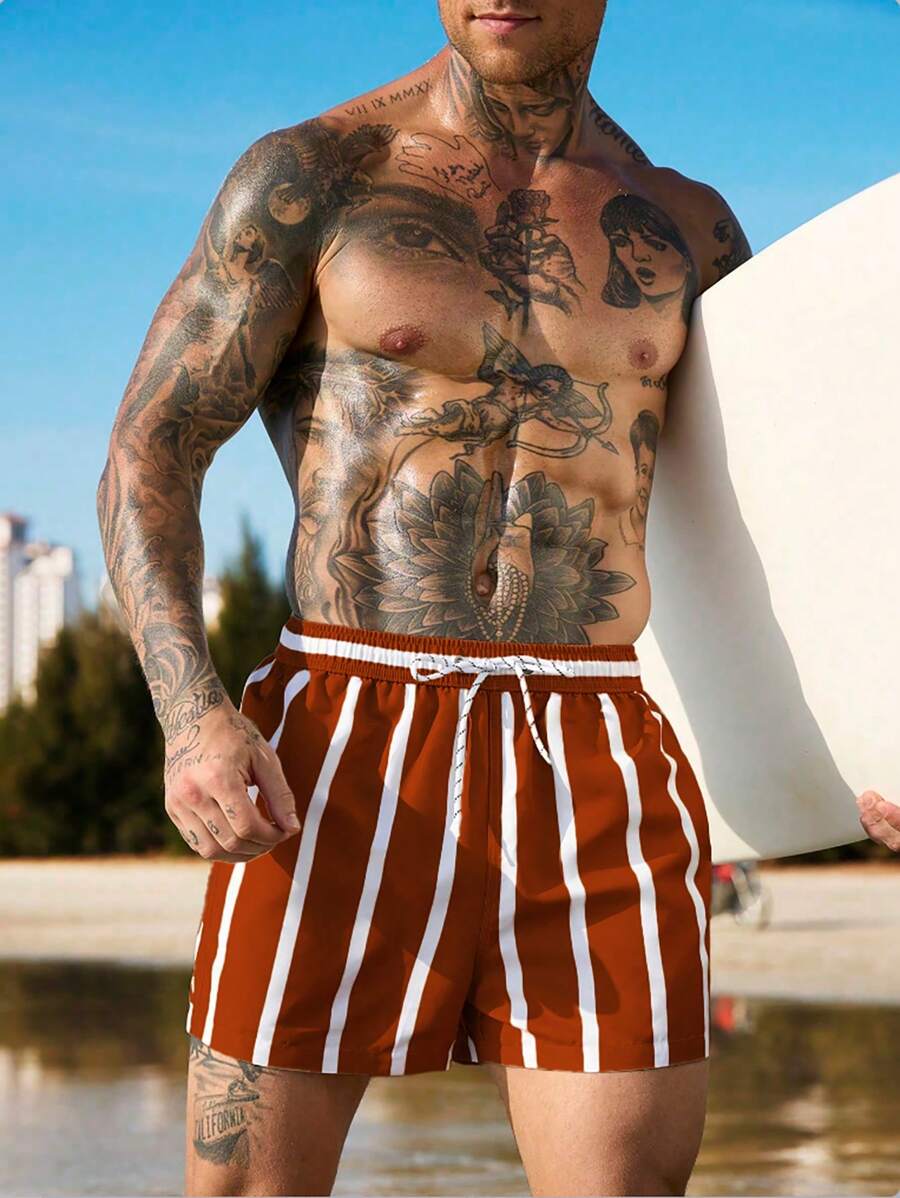 Short court rayé avec cordon de serrage et taille élastique pour homme