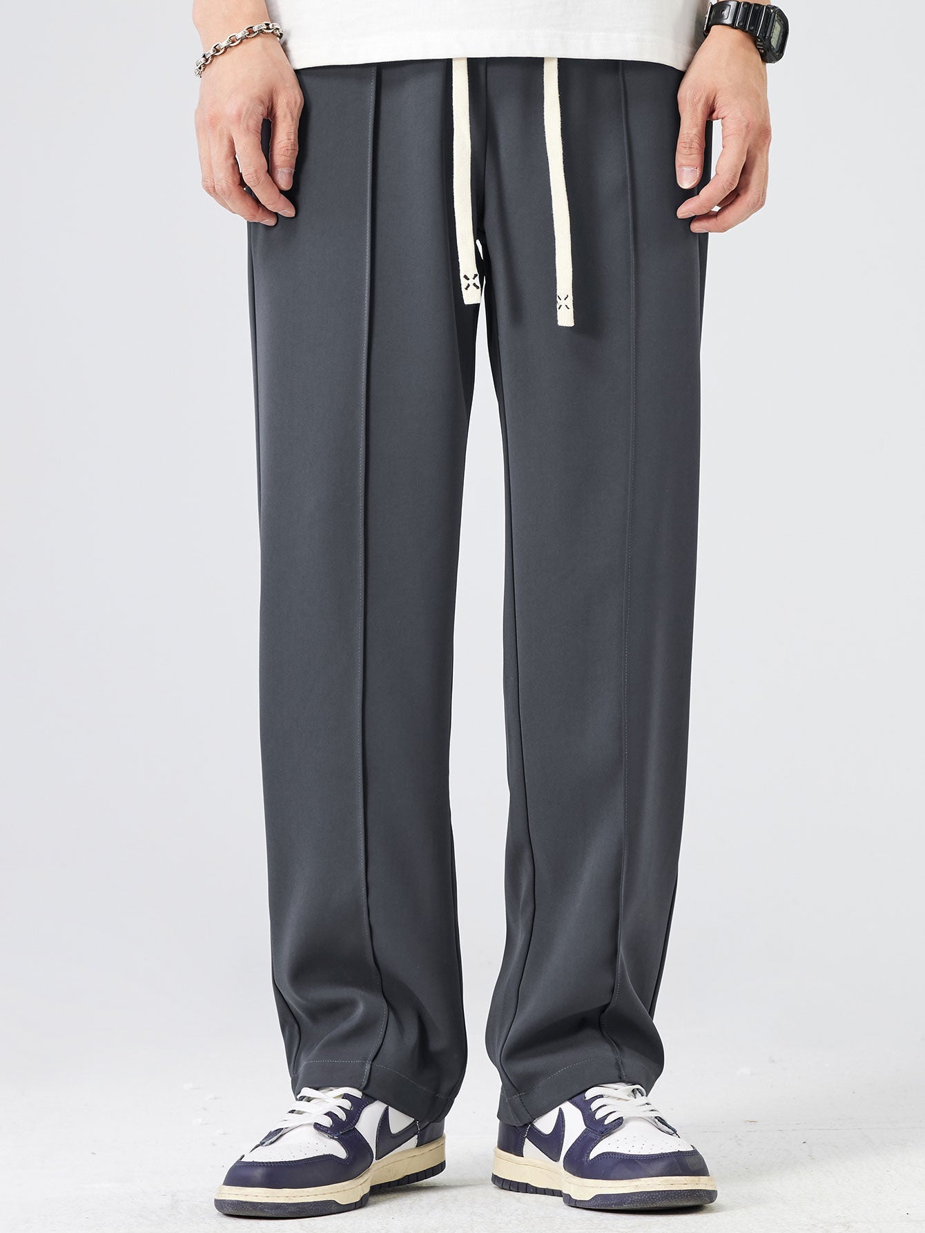 Pantalon droit élégant à simple pli et cordon de serrage pour homme