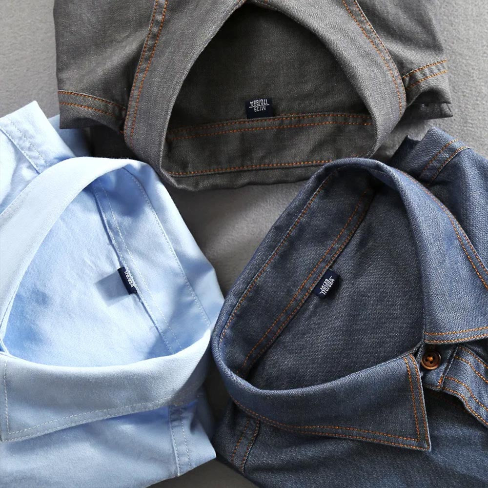Chemise boutonnée en coton à manches longues avec deux poches poitrine pour homme