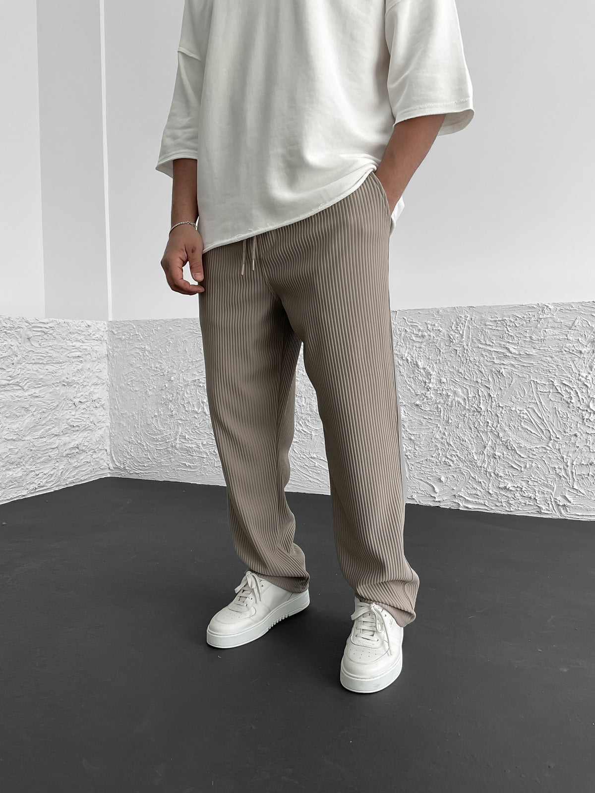Pantalon en velours côtelé à taille élastique – Coupe décontractée pour homme