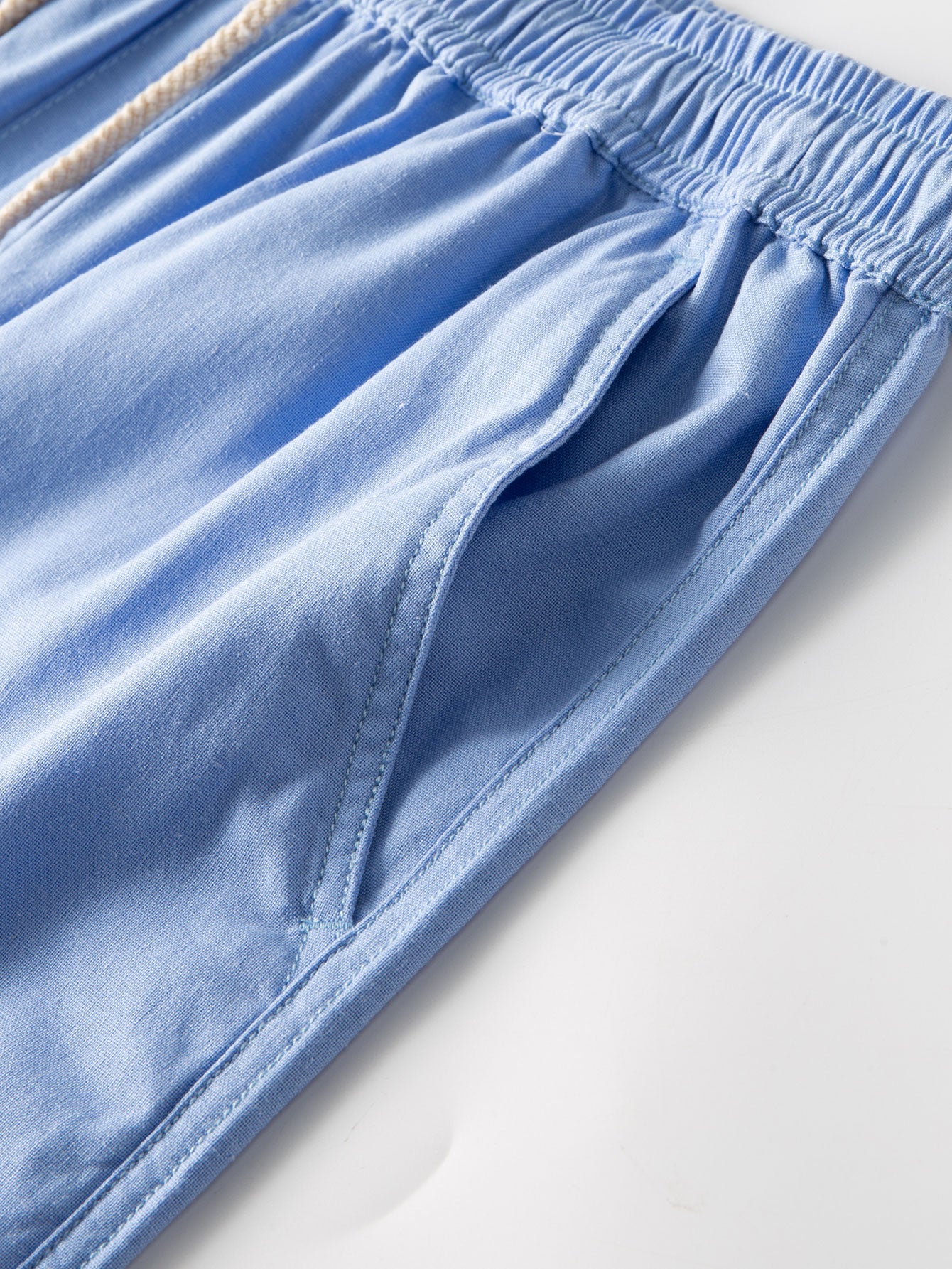 Bermuda ajusté en mélange lin-coton – Tenue d'été pour homme