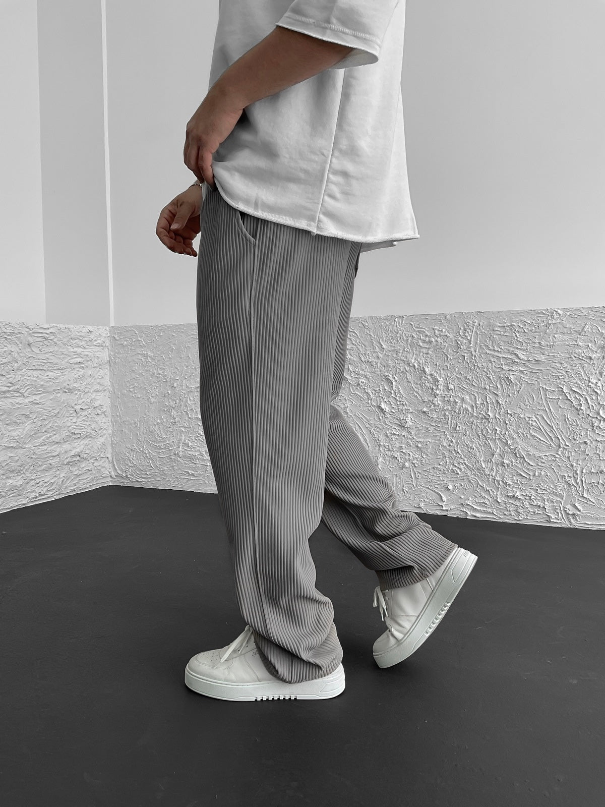 Pantalon en velours côtelé à taille élastique – Coupe décontractée pour homme