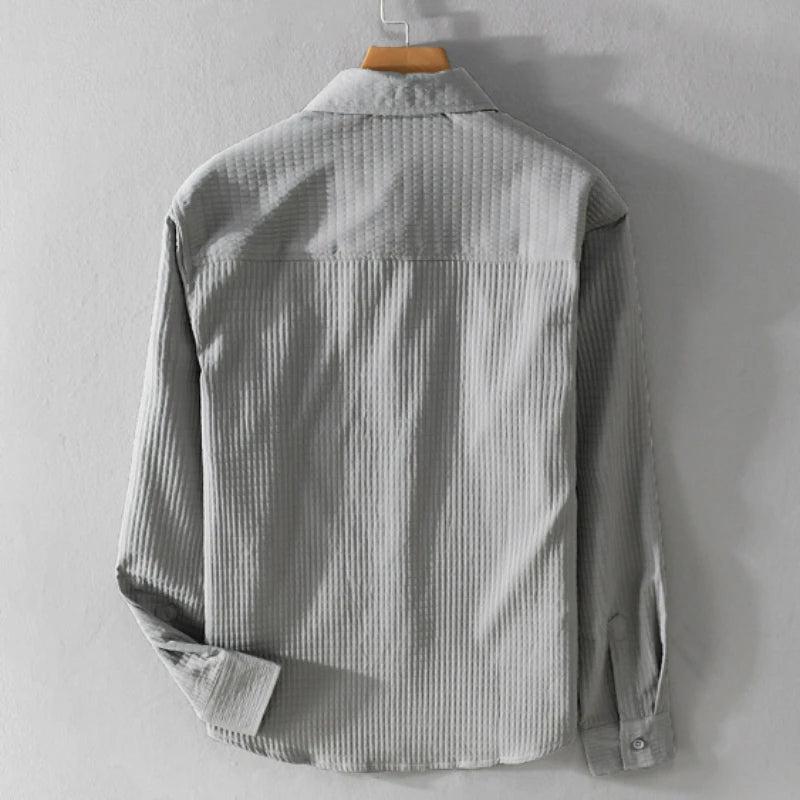 Chemise homme élégante – Élégance Moderne à Prix Réduit