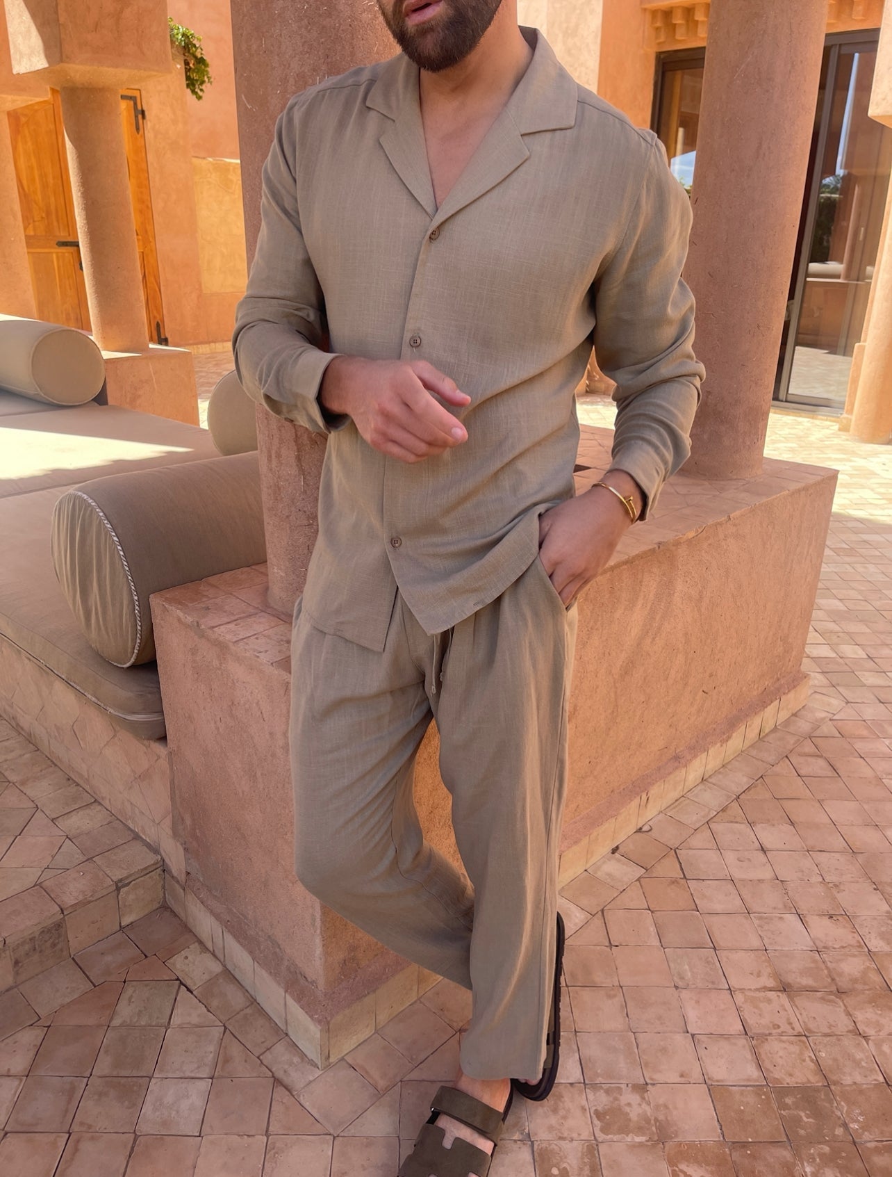Ensemble Homme Décontracté, Chemise Col Cubain et Pantalon Léger, Style Estival Chic