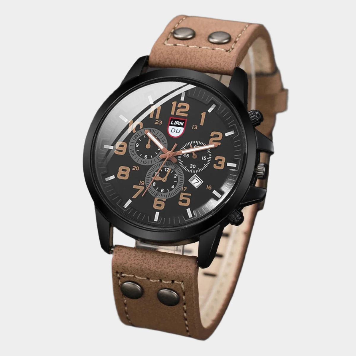 Montre robuste avec bracelet en cuir de vachette et boîtier en alliage surdimensionné