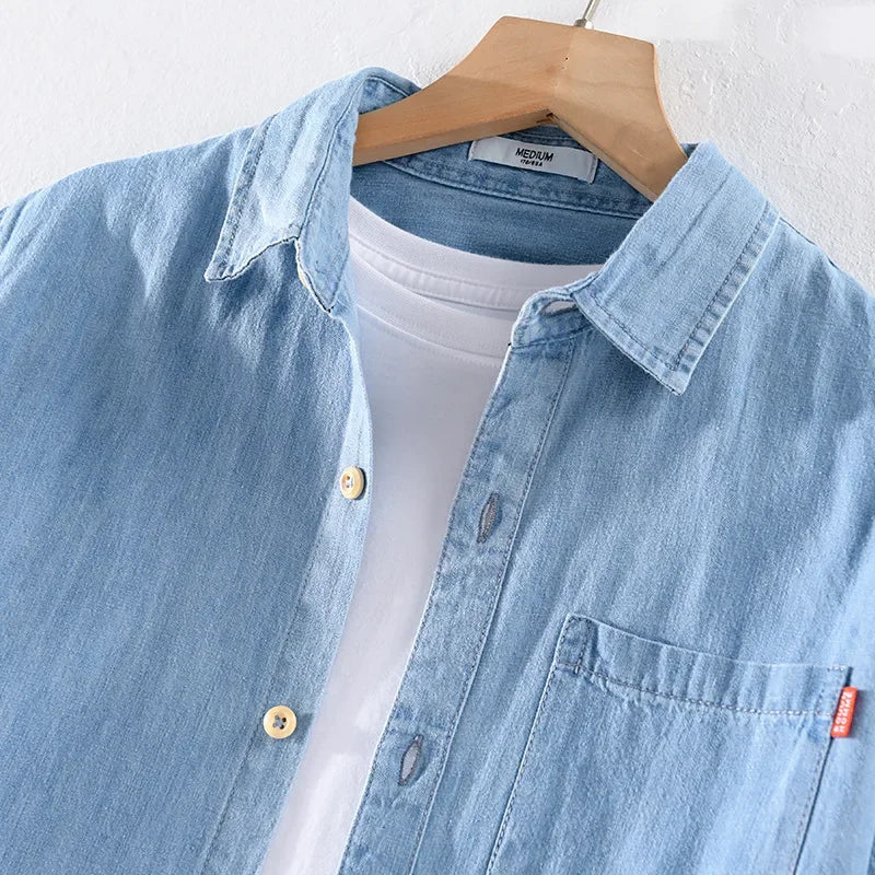 Chemise en jean classique et polyvalente à manches courtes pour homme