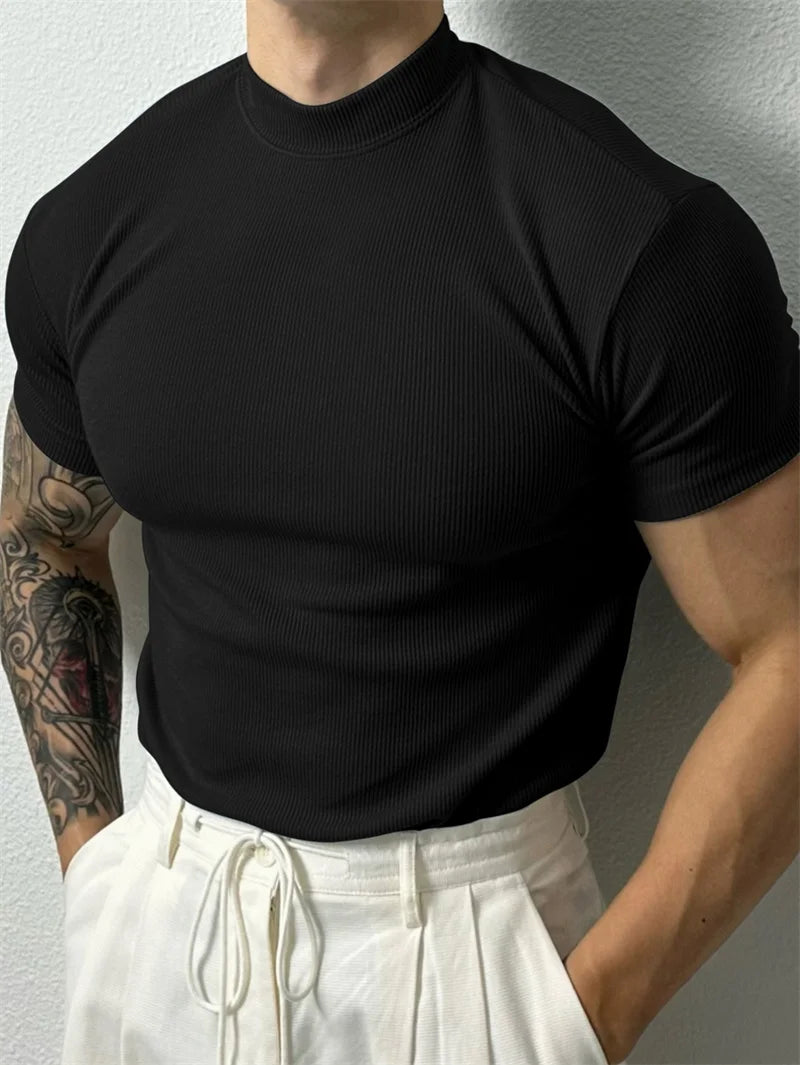 T-shirt de sport décontracté à manches courtes et col montant pour homme