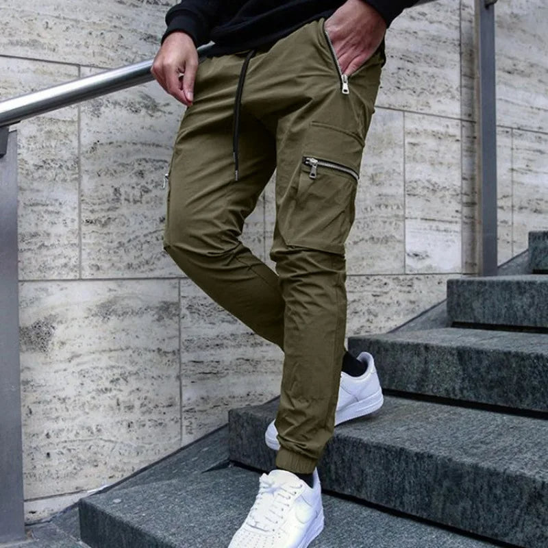 Pantalon cargo slim streetwear avec poches et poignets zippés