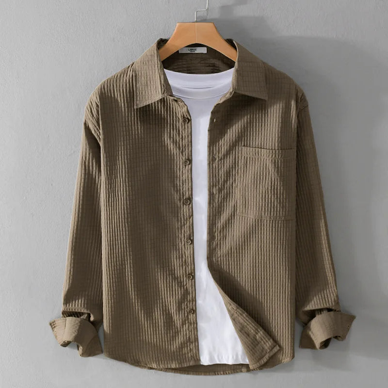 Chemise homme élégante – Élégance Moderne à Prix Réduit