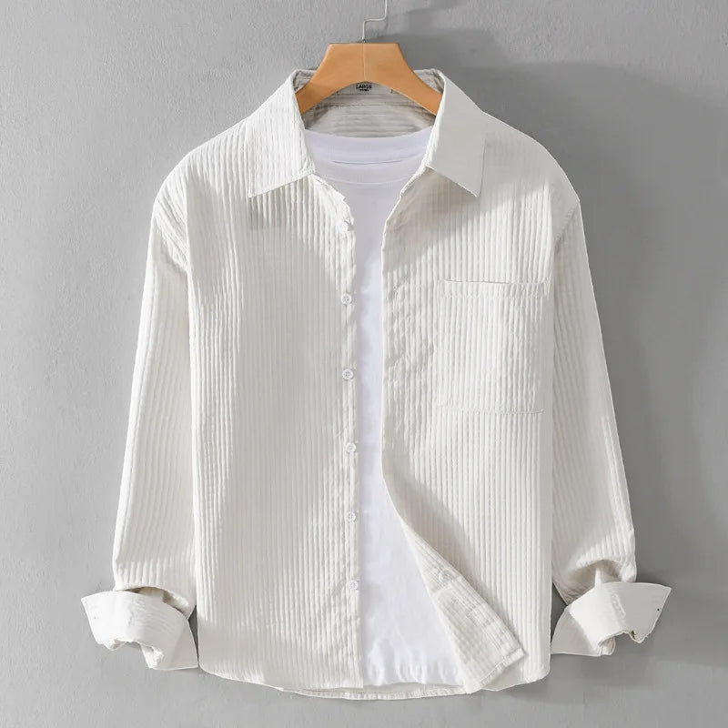 Chemise homme élégante – Élégance Moderne à Prix Réduit