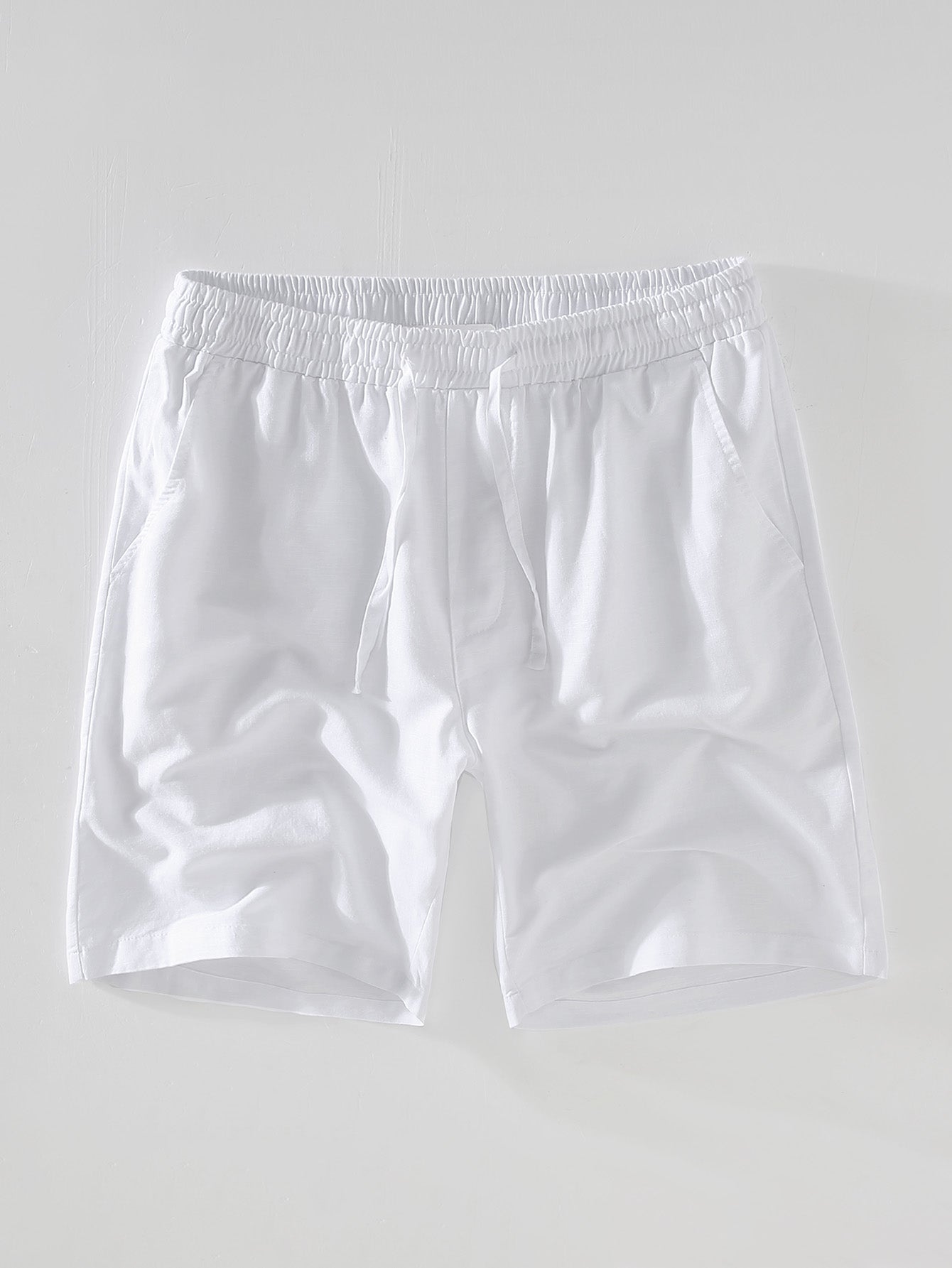Chemise à col montant et short deux ensembles pour un style estival décontracté
