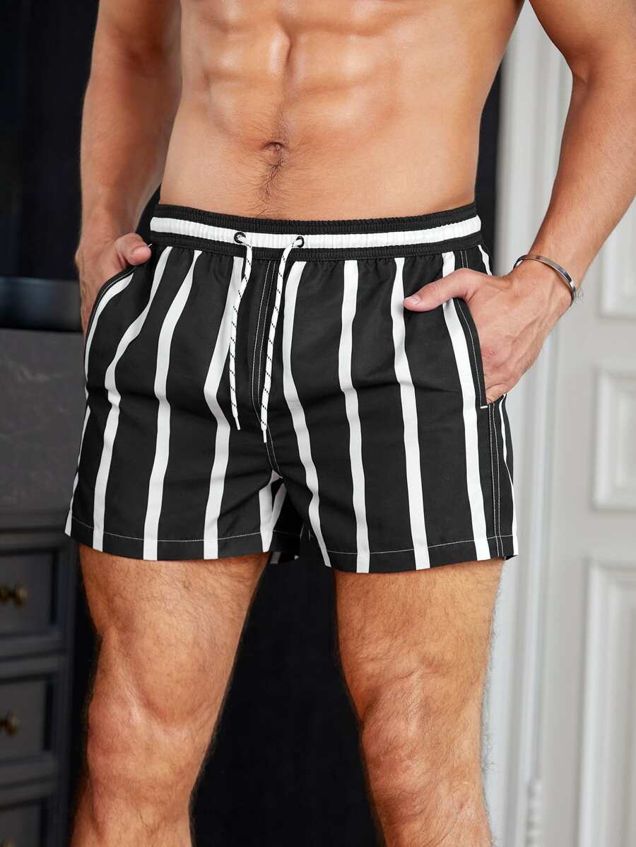 Short court rayé avec cordon de serrage et taille élastique pour homme