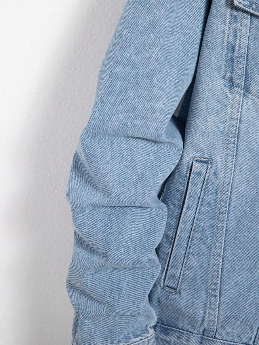 Chemise en jean classique avec poche à rabat et manches longues pour homme