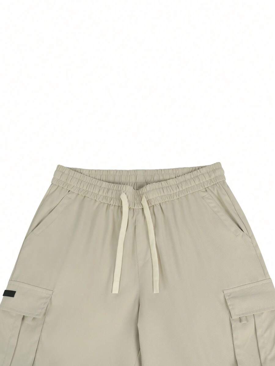 Shorts cargo pour hommes avec taille à cordon de serrage et poches latérales