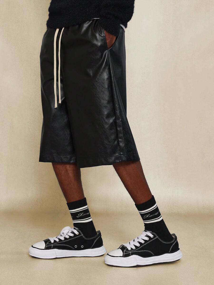Bermuda large en similicuir avec cordon de serrage – Urban Athleisure pour homme