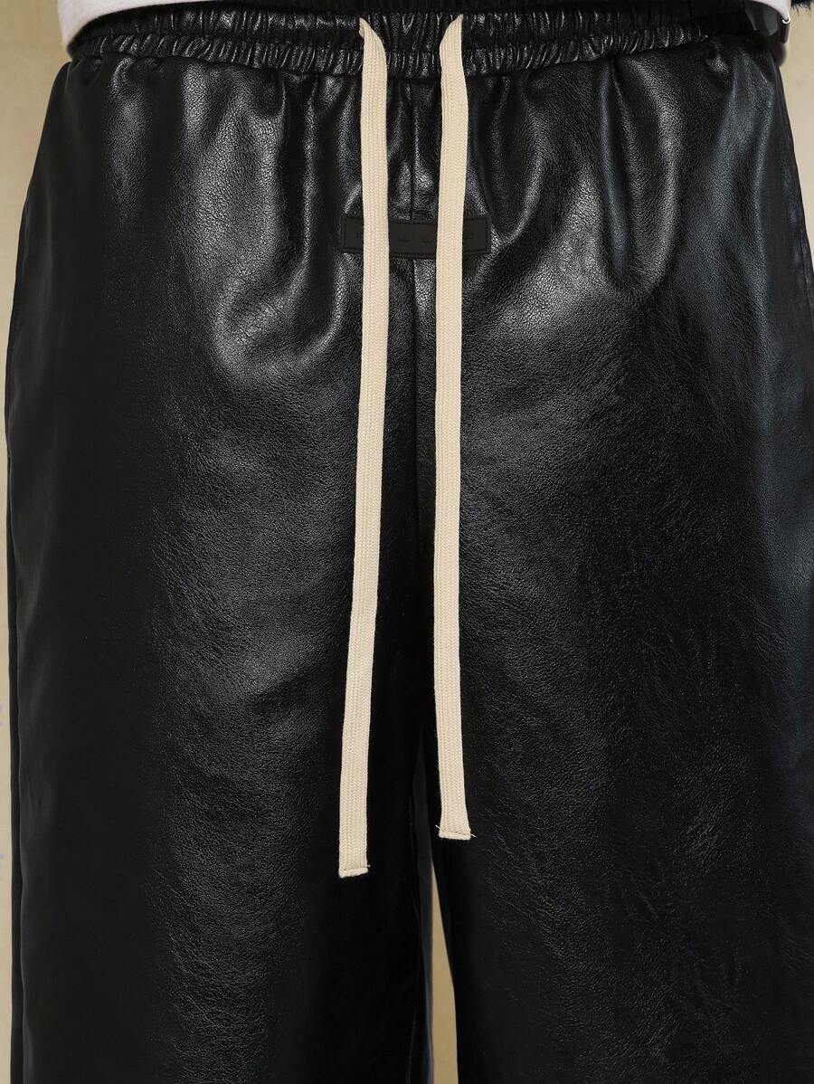 Bermuda large en similicuir avec cordon de serrage – Urban Athleisure pour homme