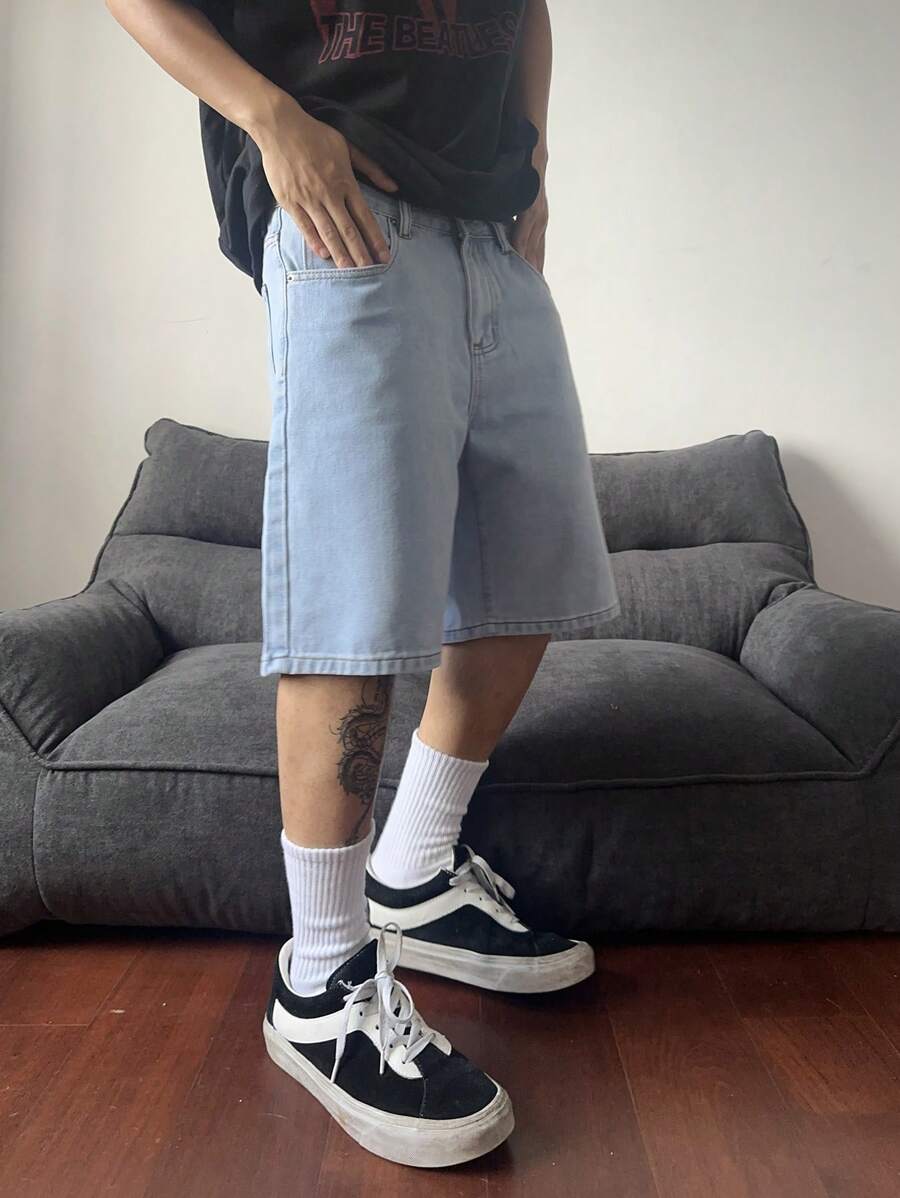Bermuda large avec détails de boutons et de poches pour homme