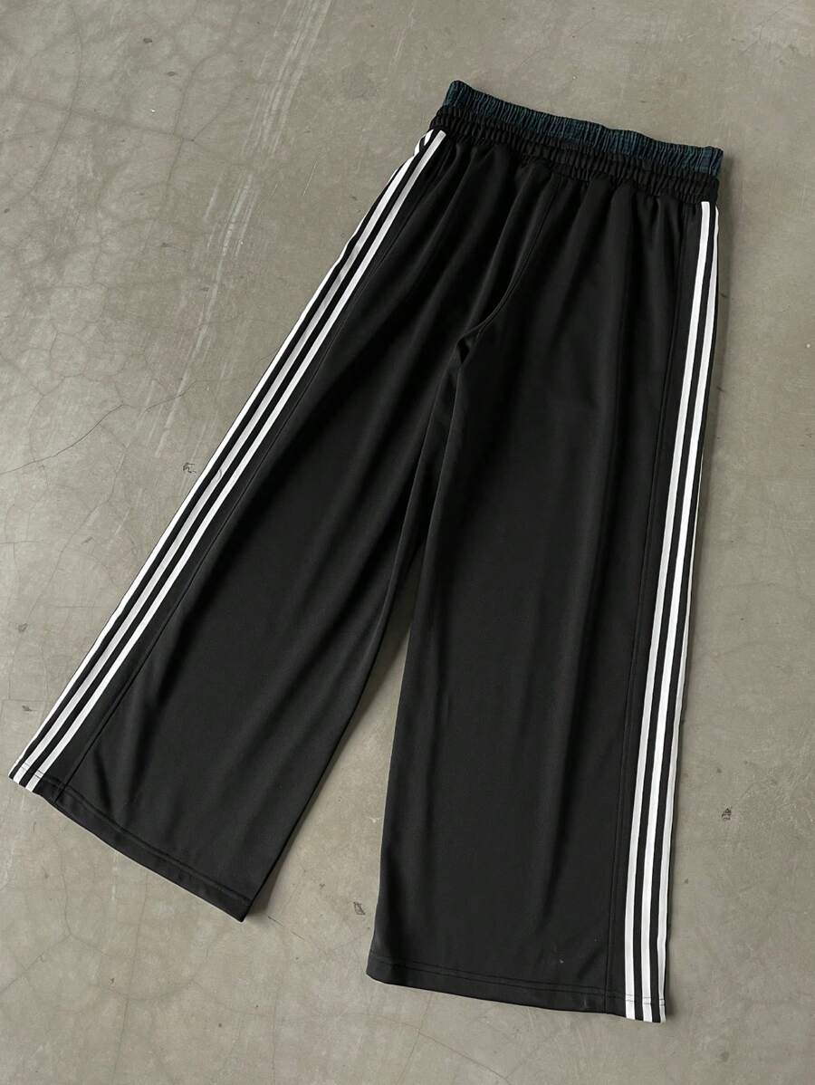 Pantalon de survêtement à rayures et jambes larges avec ceinture double épaisseur