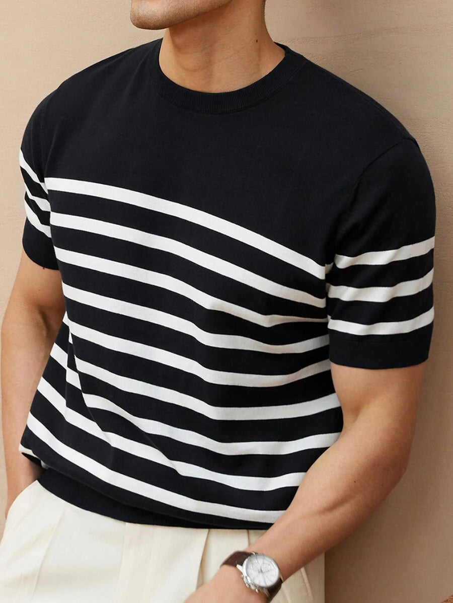 Chemise décontractée à rayures et col ras du cou - Mode masculine au quotidien