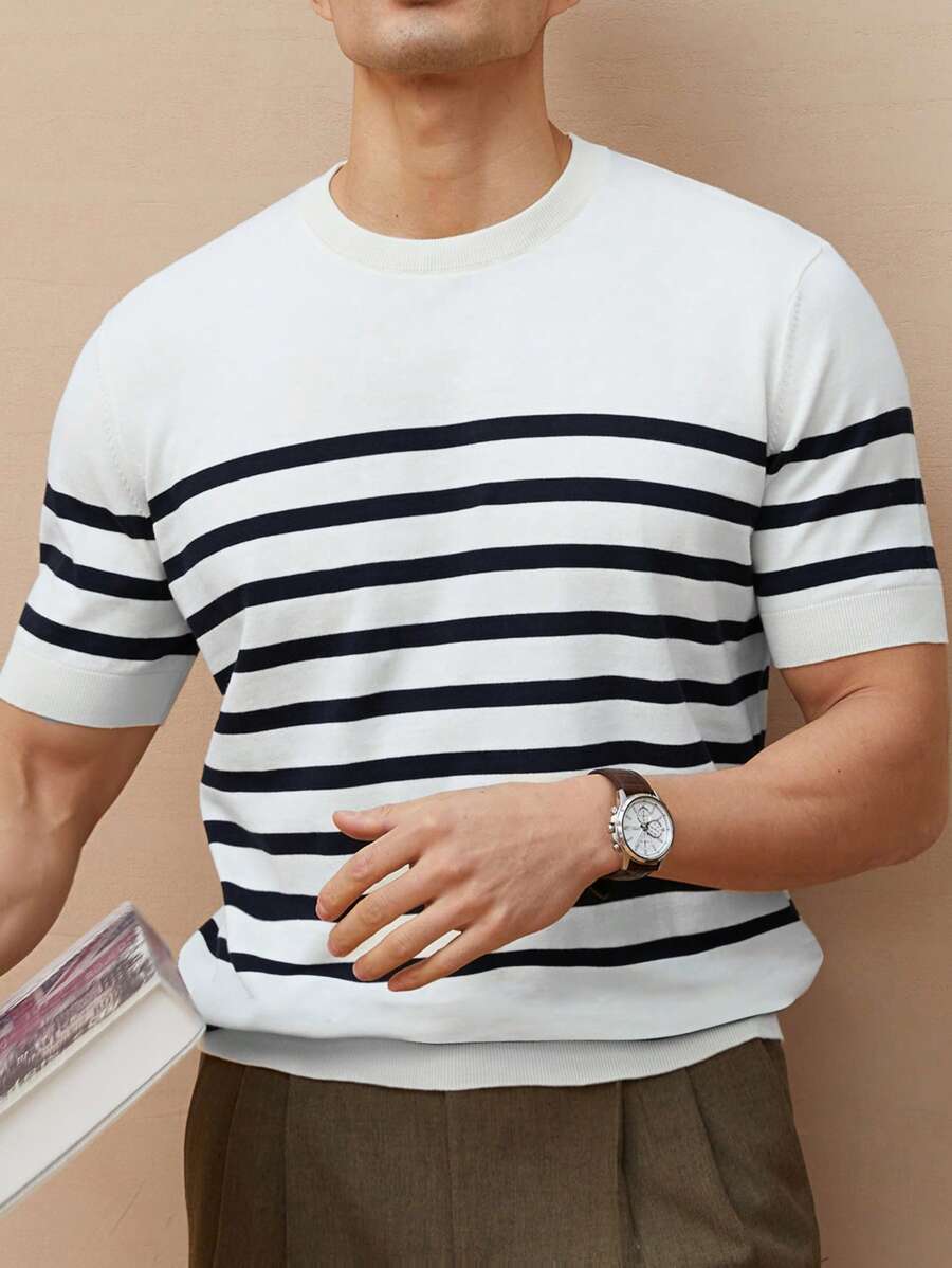 Chemise décontractée à rayures et col ras du cou - Mode masculine au quotidien