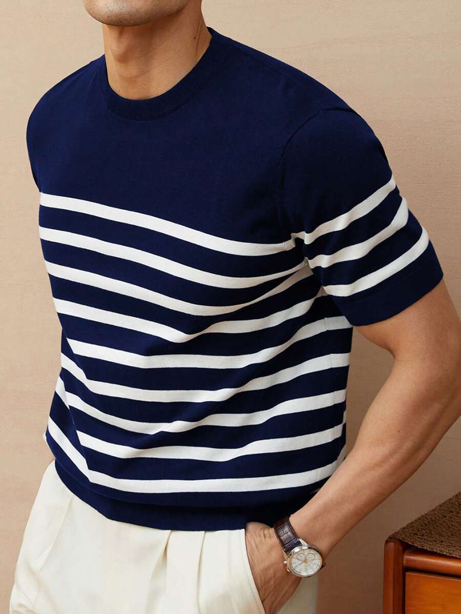 Chemise décontractée à rayures et col ras du cou - Mode masculine au quotidien