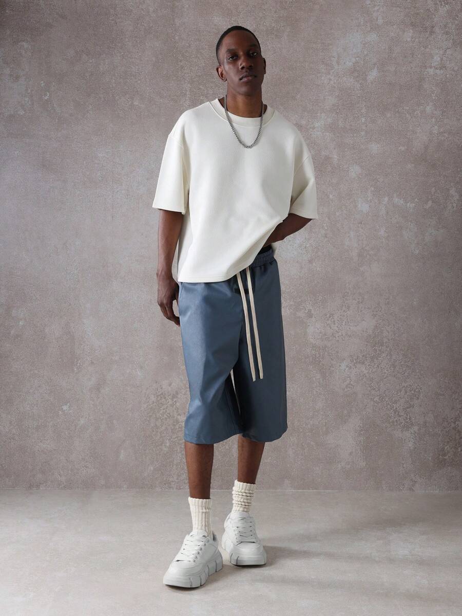 Bermuda large en similicuir avec cordon de serrage – Urban Athleisure pour homme