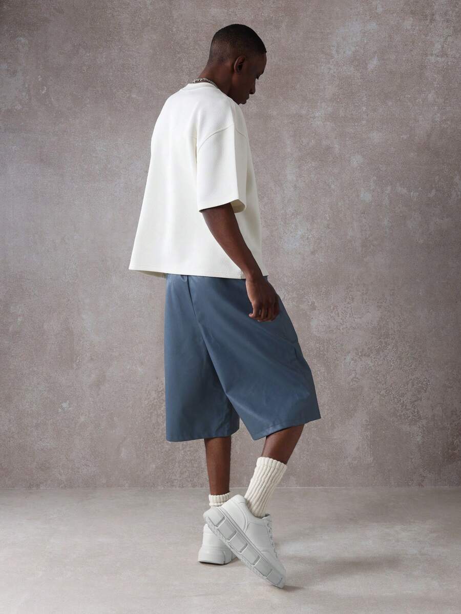 Bermuda large en similicuir avec cordon de serrage – Urban Athleisure pour homme