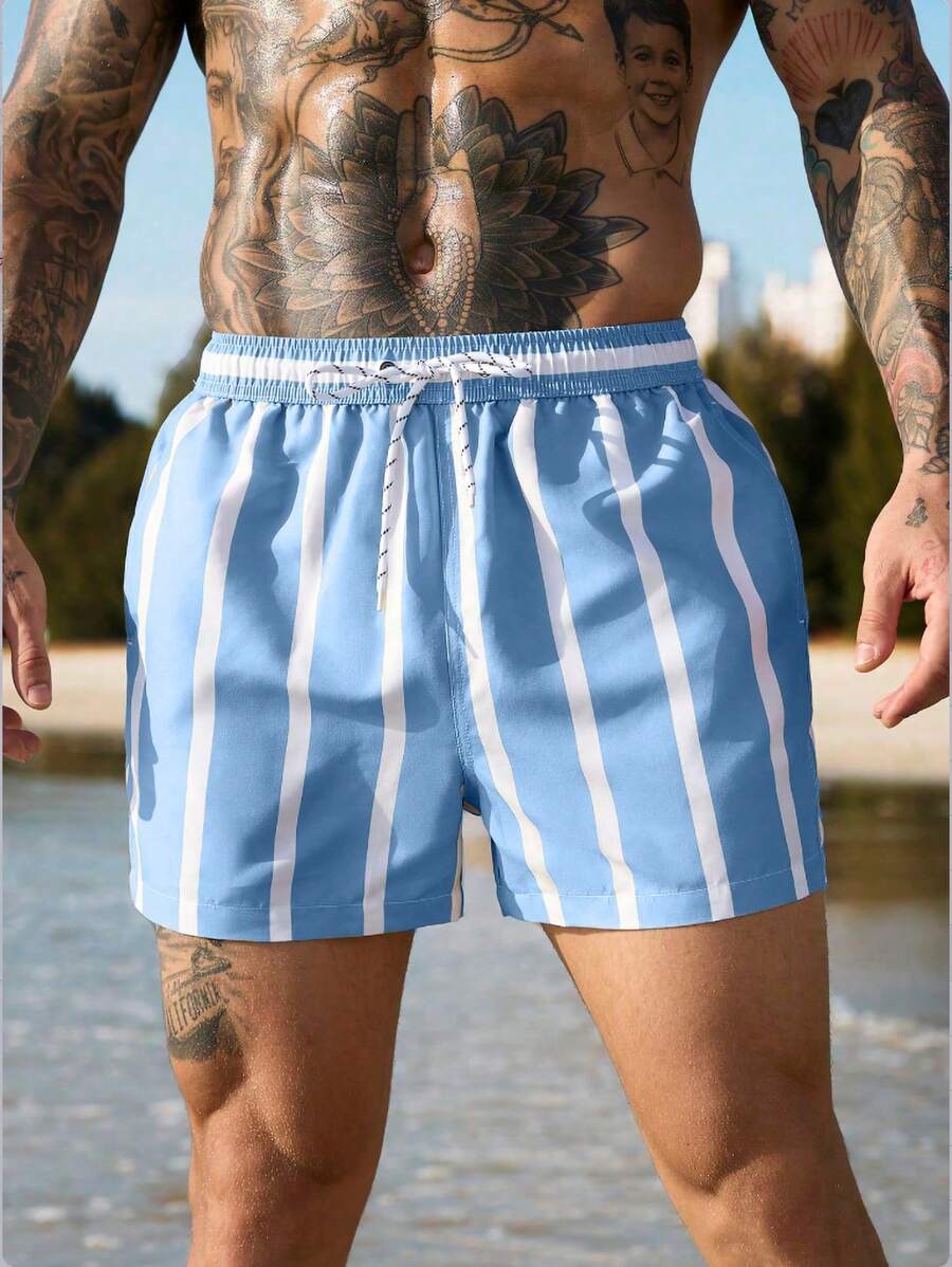 Short court rayé avec cordon de serrage et taille élastique pour homme