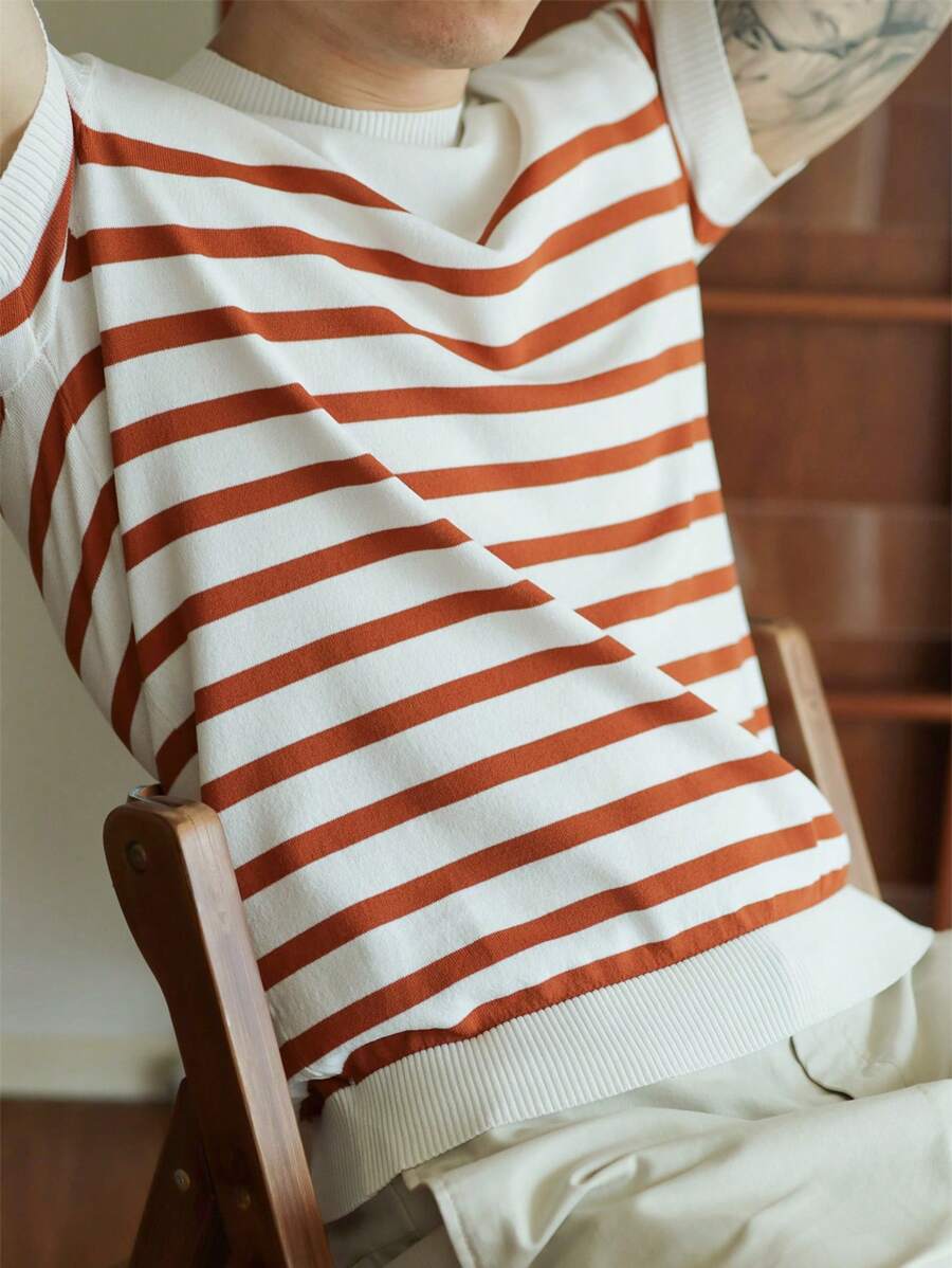 Chemise décontractée à rayures et col ras du cou - Mode masculine au quotidien