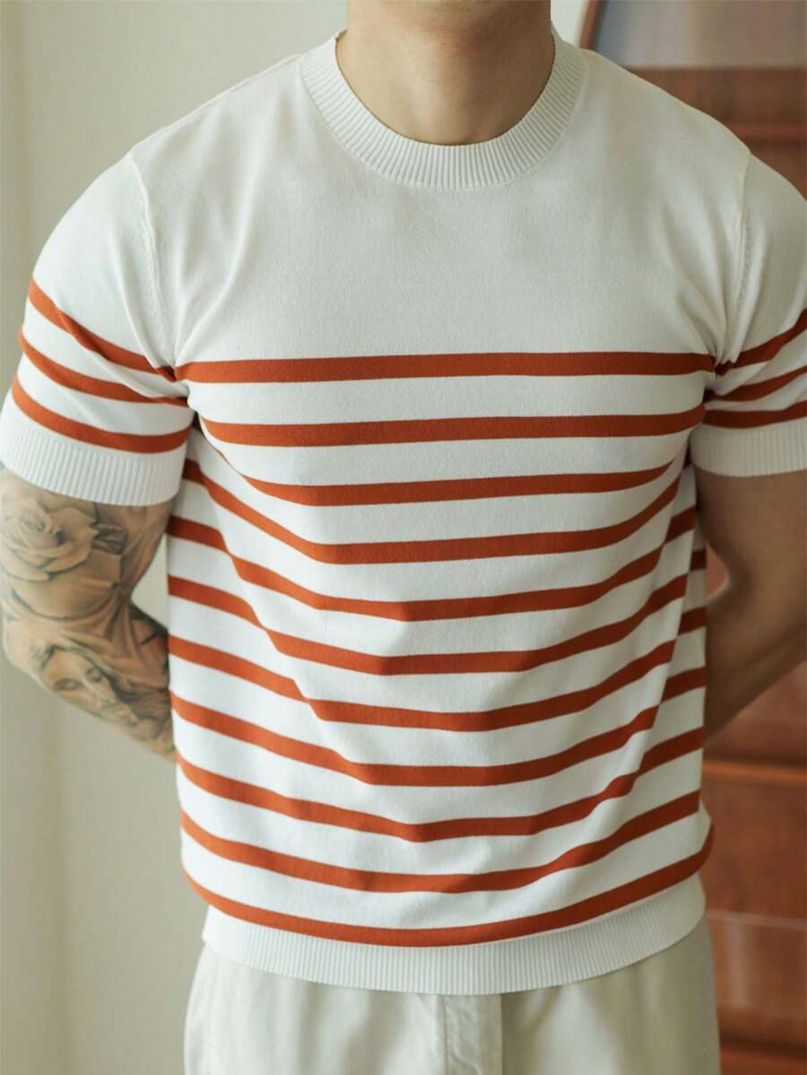 Chemise décontractée à rayures et col ras du cou - Mode masculine au quotidien